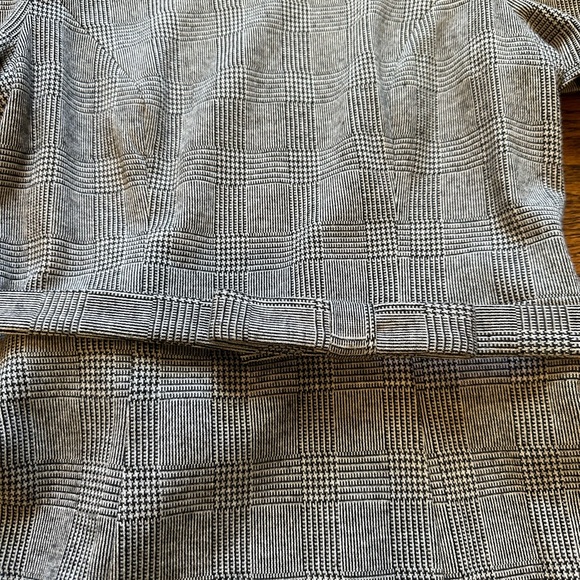 Express plaid puff sleeve belted sheath dress - Picture 3 of 6